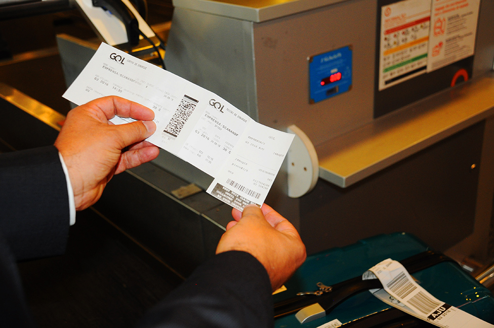 passo a passo no aeroporto - cartão de embarque